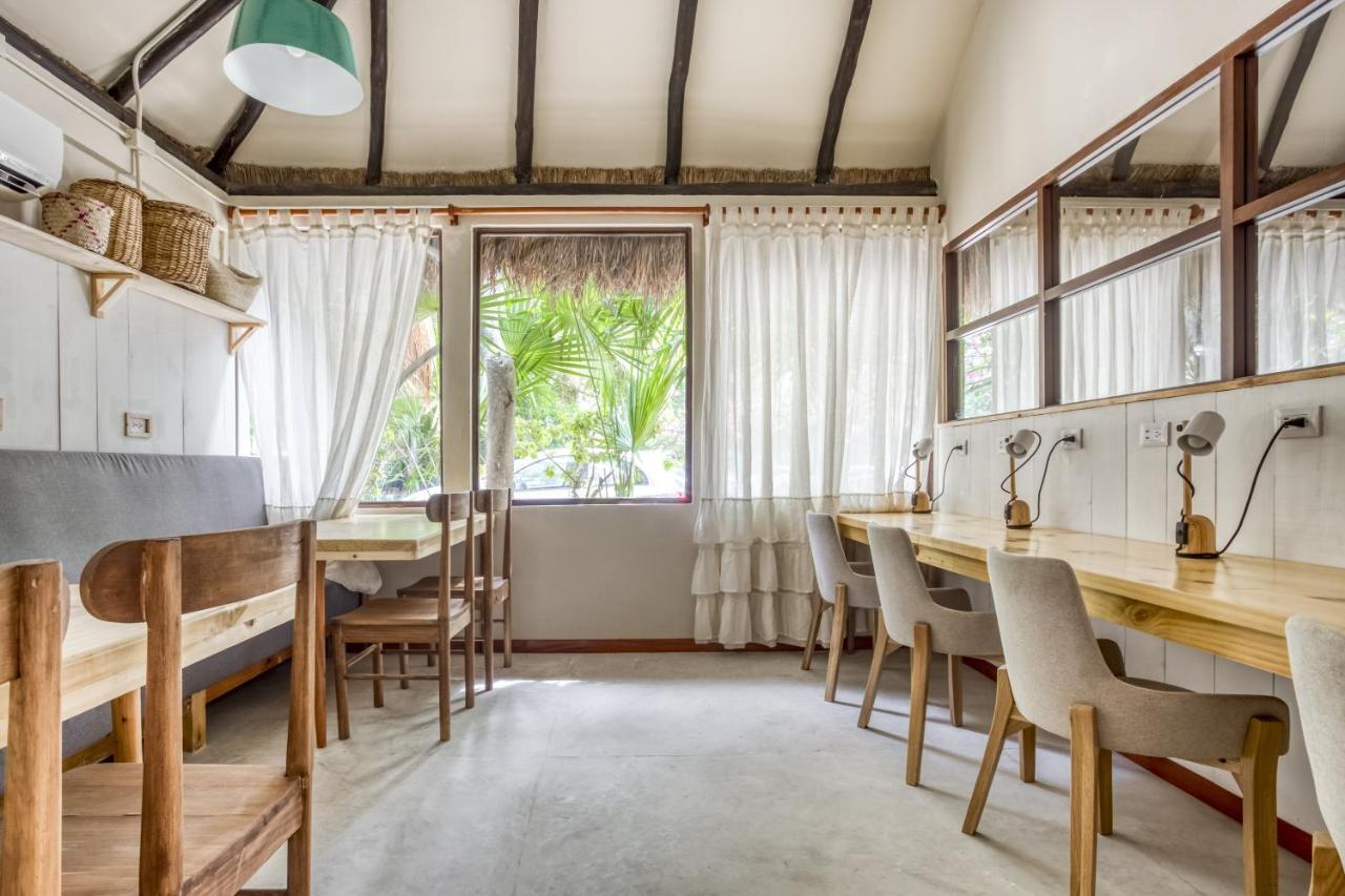 Selina Shared Los Lirios Tulum Exterior foto