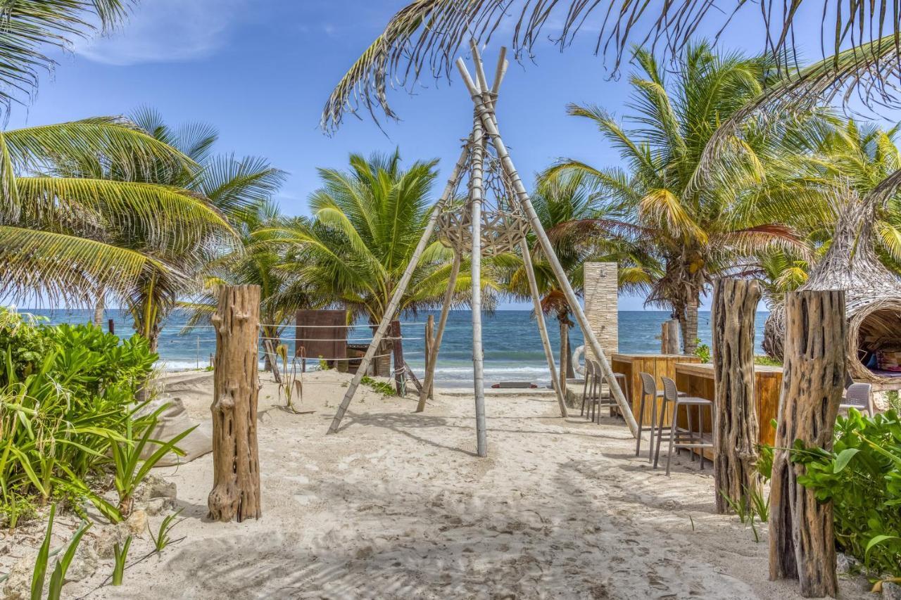 Selina Shared Los Lirios Tulum Exterior foto